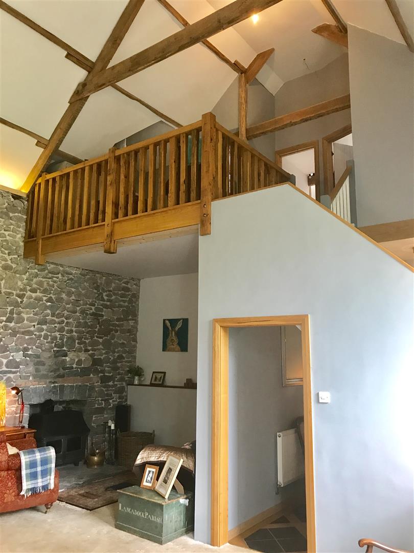 A FURTHER ROOM VIEW